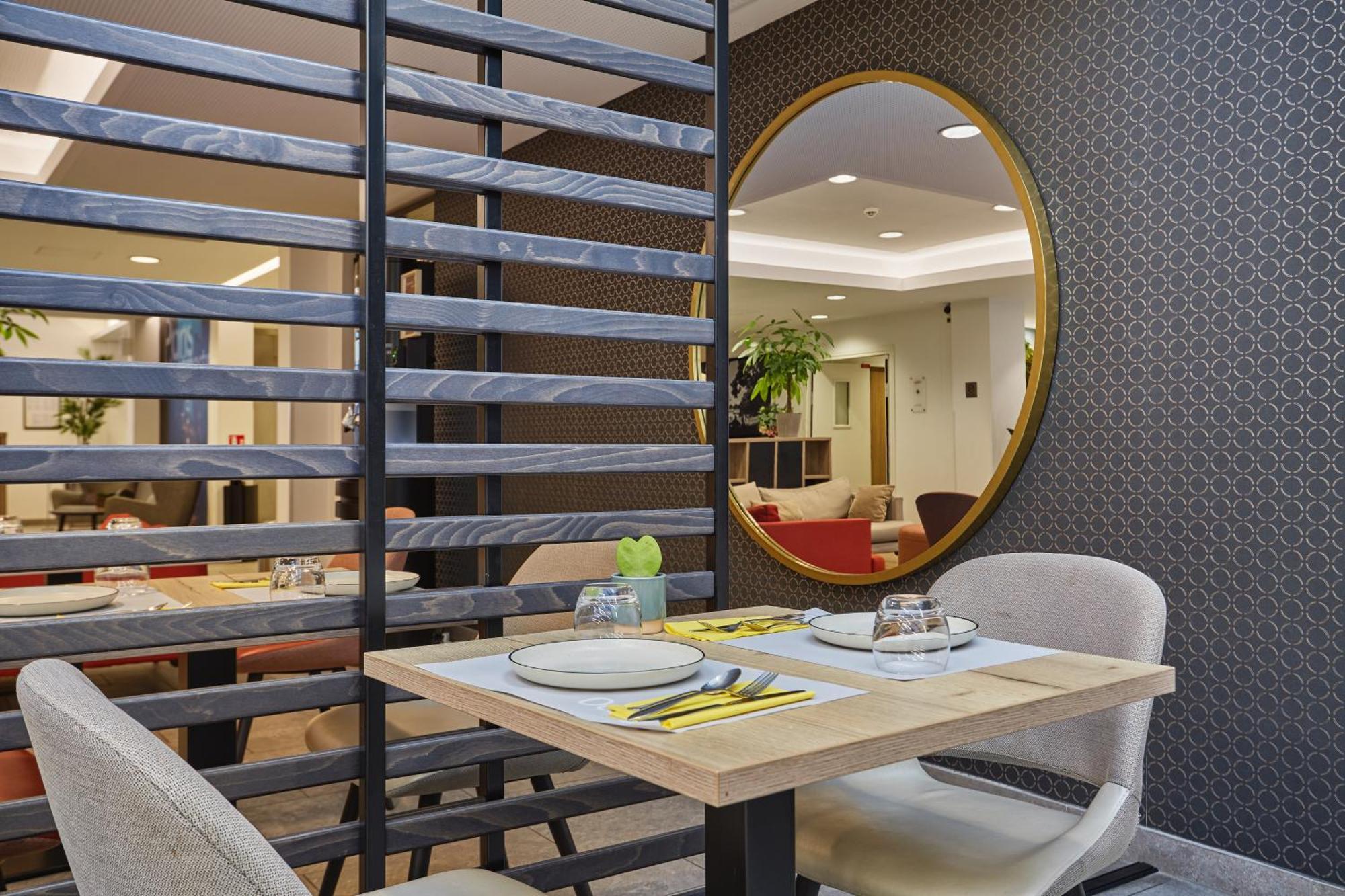 Appart Hotel Odalys City Paris Montmartre Exterior photo