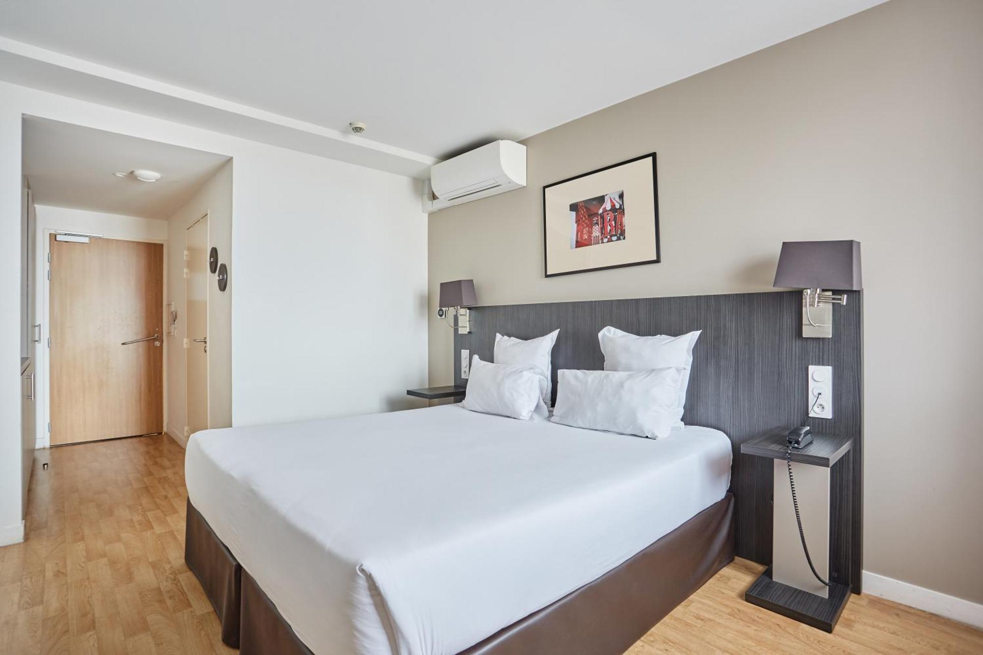 Appart Hotel Odalys City Paris Montmartre Exterior photo