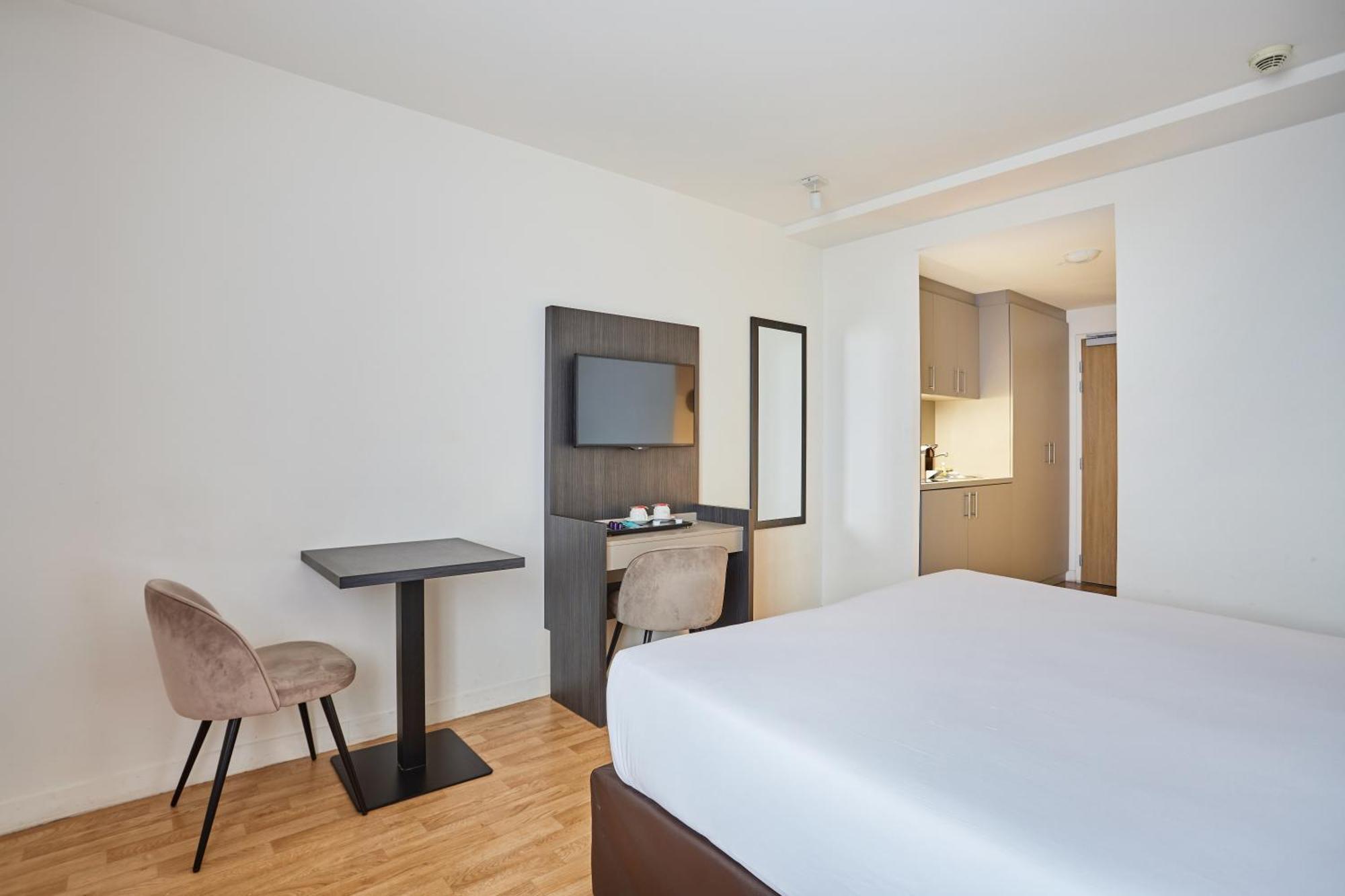 Appart Hotel Odalys City Paris Montmartre Exterior photo