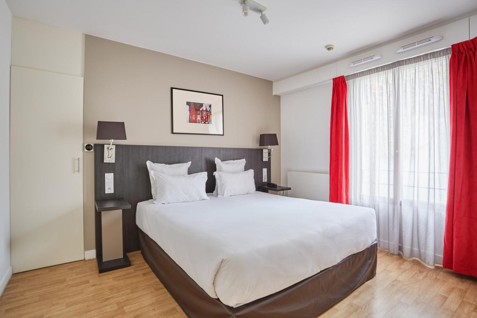 Appart Hotel Odalys City Paris Montmartre Exterior photo
